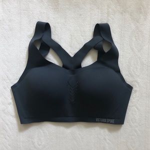 Victoria’s Secret Angel Max Sports Bra